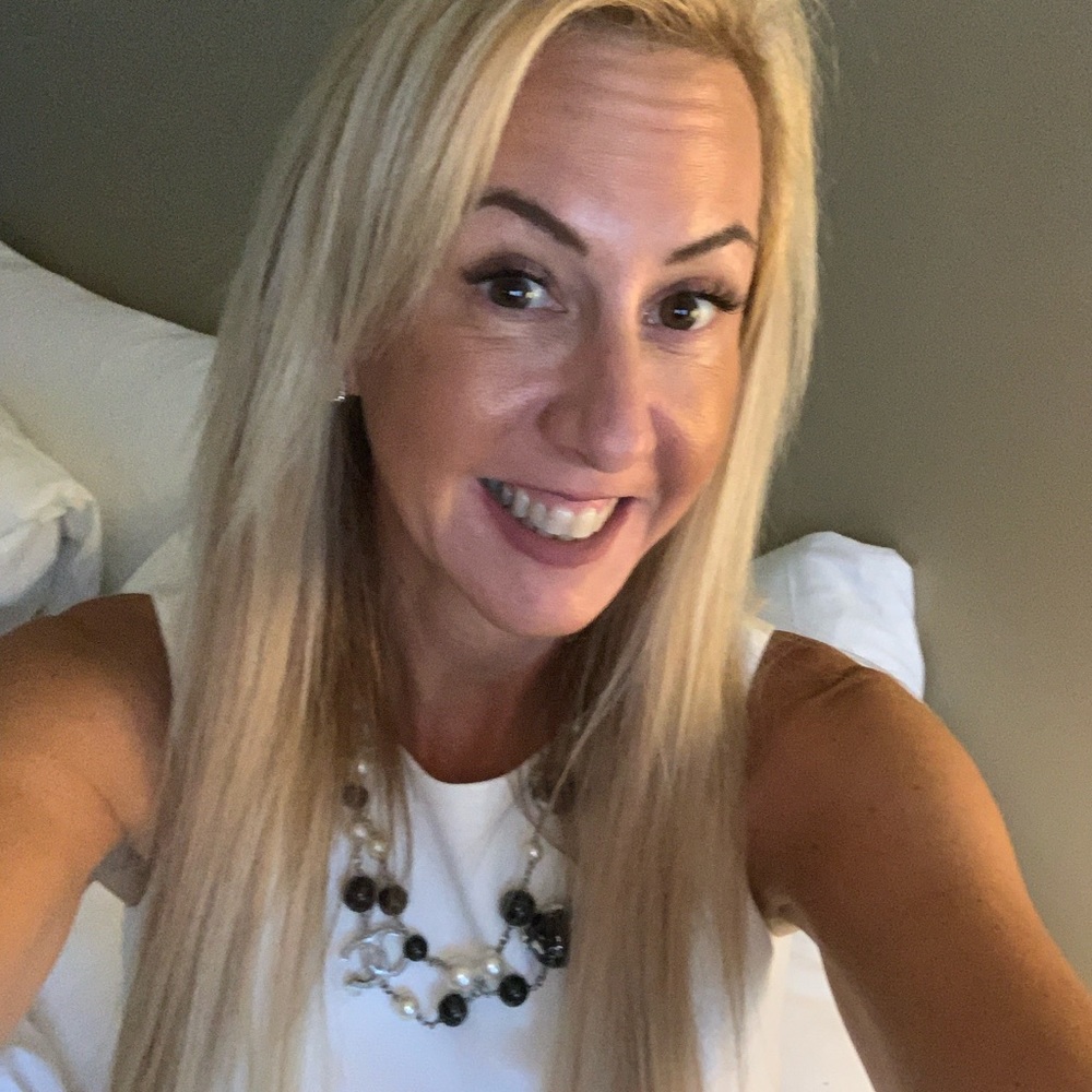 Meet your Posher, Jennifer